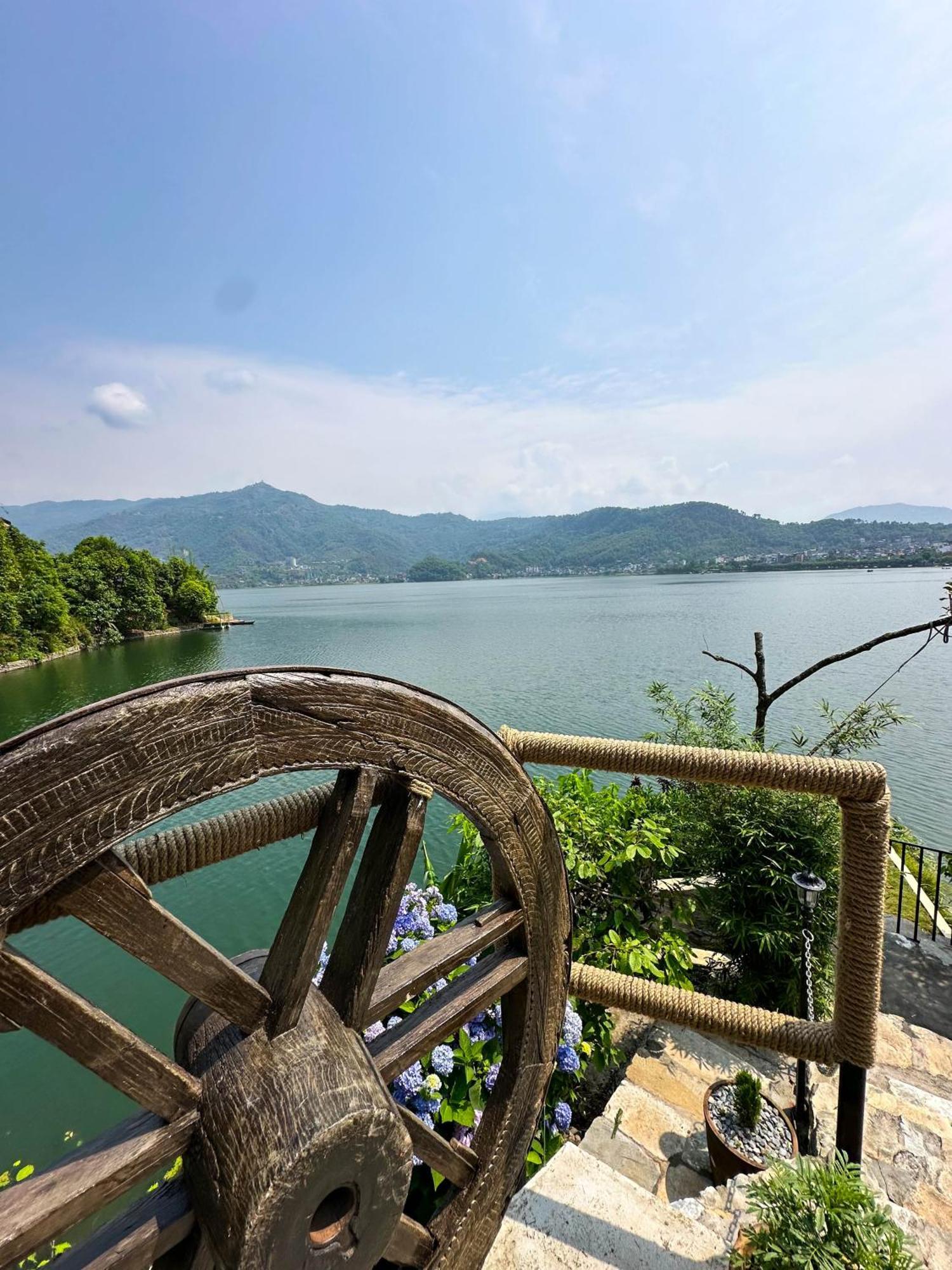 The Hideout Villa Pokhara Exterior photo